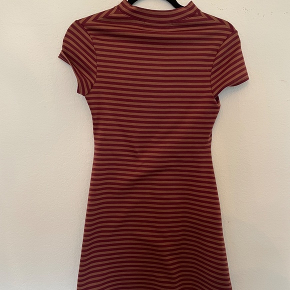 Free People FP Beach Mock Neck Striped Dress in Bordeaux XS - Picture 2 of 4